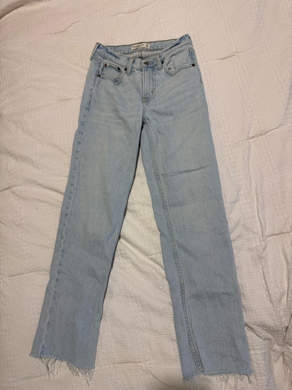 abercrombie & fitch 90s straight mid rise jeans